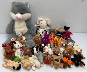 Large Group OF Misc. Vintage Collectible Plush Toys Including Beanie Babies And More