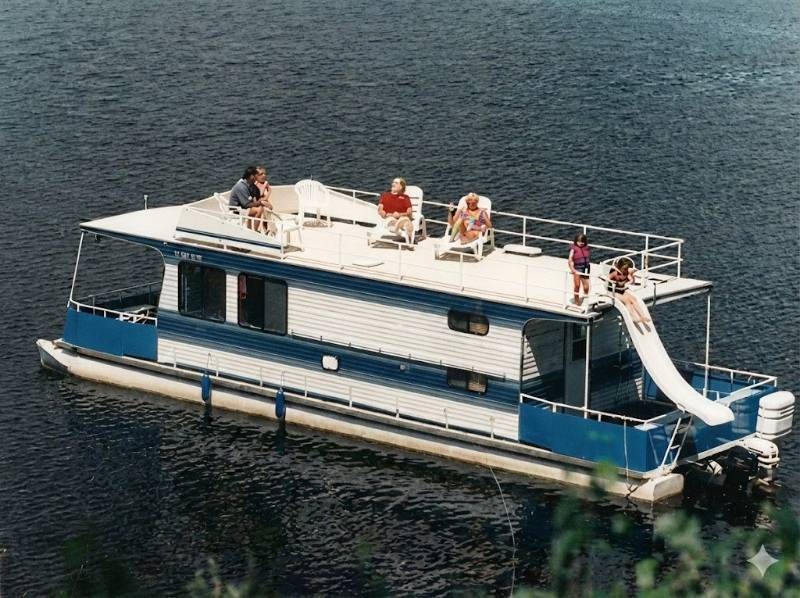 HB10 Timber Bay Houseboat Experience - Getaway Series - Muskie - Sleeps 8