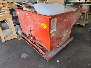 Meco Self Dumping Hopper, 1 12 cu....