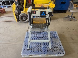 Delta Wood Planer, Model 22-560, 12...