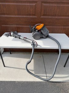Vacuum Cleaner - Dyson DC23 Stowaway Motorhead Canister
