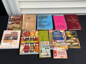 Cookbook Lot - Assorted Vintage Recipe Books