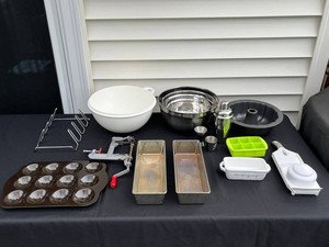 Baking Pans & Tools - KitchenAid, Bake King & Pampered Chef Mixed Lot