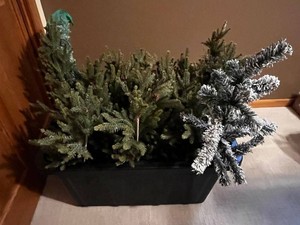 Artificial Christmas Tree Decor - Barbs Tree Farm 2022