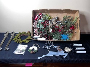 Christmas Decor Mixed Lot - Gift Toppers, Wreath, Hangers & Accents