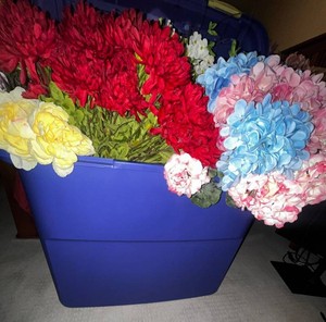Huge Tote Filled w Lots of Artificial Flower Stems - Assorted Colors in 25 High Tote