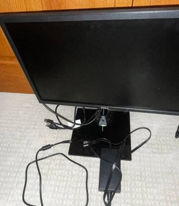 Monitor - Dell 22 Inch With Stand & Power Adapter