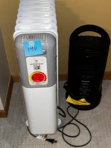 Space Heaters - Honeywell EnergySmart & Oil-Filled Radiator (Lot of 2)