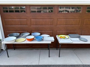 Vintage Enamelware Cookware & Bakeware Mixed Lot