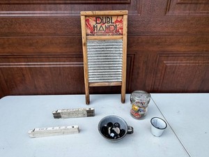 VTG Washboard Mixed Lot - Columbus Washboard Co. Dubl Handi No. 2133, Folding Rulers, Buttons & Bottle