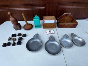 Kitchenware & Wooden Decor Mixed Lot - Carved Boxes, Molds & Mini Pans