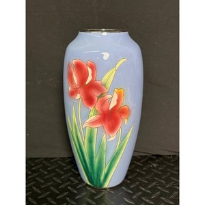 Light Blue Glass Vase with Tropical Lilies Decoration - Tasteceller Japan