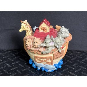 Ceramic Safari Diorama Keepsake Box with Animals and Scene