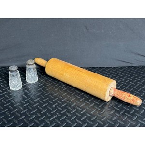 Wood Rolling Pin with Red Handle & Crystal Ginger Jar Set � Kitchen Decor