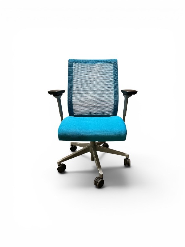 Steelcase Think Task Chair retails New for $1499