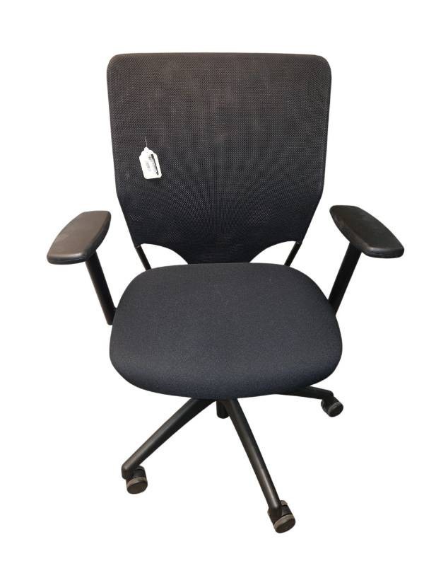 Harter Anthro Task Chair Black Retails $349.99