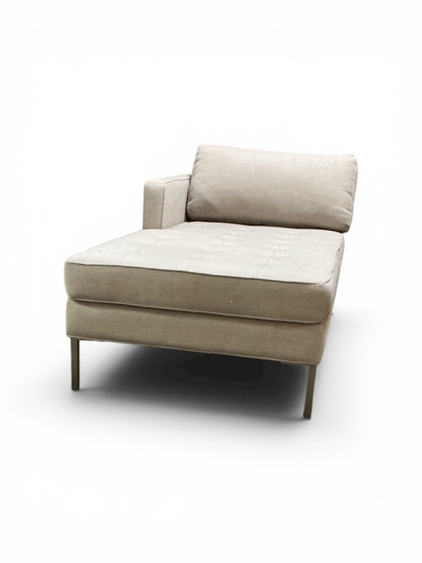 Blu Dot Paramount Daybed Retail $2800