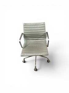 Herman Miller Eames Aluminum Retail $2000