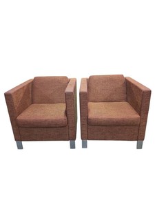 Set of 2 modern orange fabric club chairs