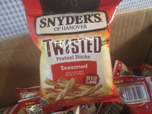 (EC2) 36 Bags of Twisted Seasoned P...