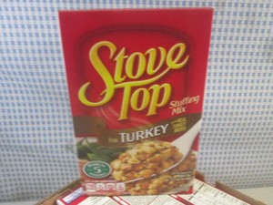 (B-2) 6 Boxes of Turkey Stove Top S...