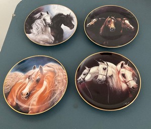 Lot of 4 Horse Plates