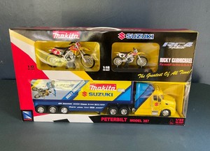 Ricky Carmichael Die Cast Collector Makita Suzuki Racing Set Brand New in Box