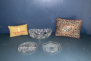 Small pillows and glass lot