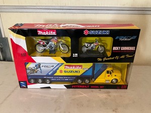 Ricky Carmichael Die Cast Collector Makita Suzuki Racing Set Brand New in Box