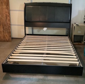 Queen Bed