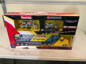 Ricky Carmichael Die Cast Collector Makita Suzuki Racing Set Brand New in Box