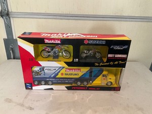 Ricky Carmichael Die Cast Collector Makita Suzuki Racing Set Brand New in Box