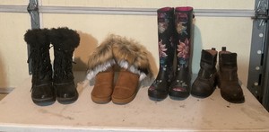 Lot of Womens Boots