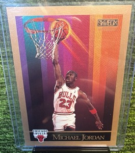 1990-91 Skybox Michael Jordan Chicago Bulls Card #41