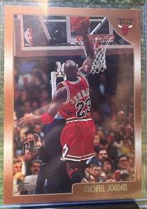1998-99 Topps - Michael Jordan #77 Chicago Bulls HOF GOAT AIR JORDAN NBA