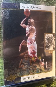 1995-96 Upper Deck SP Authentic # 23 Michael Jordan Card (J) Chicago Bulls