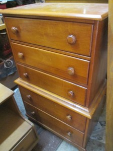 Vintage wood 5-drawer highboy dresser approx 28x18x47in