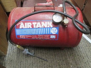 10-gallon portable air tank with regulator and air chuck