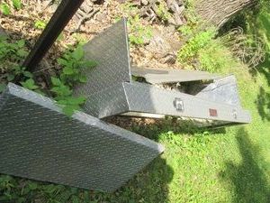 Diamond plate truck toolbox incomplete unit for parts or repair