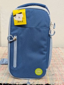 6 Cans4.5qt Soft Sided Cooler - Sun Squad Blue Zip Closure, Adjustable Straps