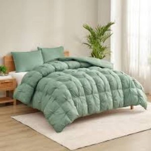 Casual Living Zuri Mega Puff 3-piece Comforter Set