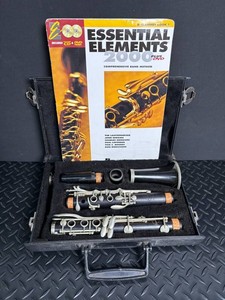 B-flat Clarinet With Essential Elements 2000 Book 1