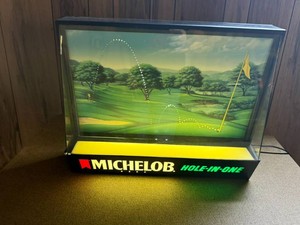 Michelob Hole-In One Light Up Moving Ball Sign