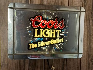 Coors Light The Silver Bullet Light Up Starburst Back Bar Sign