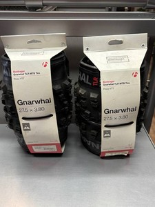 Bontrager Gnarwhal TLR MTB Tires 27.5 X 3.80 (Lot of 2)