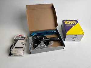 Mixed Lot Lizard Skins DSP Bar Tape, FSA Gossamer Crankset & Chamois Buttr