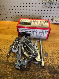 Pittsburgh Automotive 3 Jaw Puller Set 63953