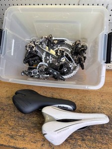 Truvativ Bicycle Crankset & Pedal Parts Mixed Lot