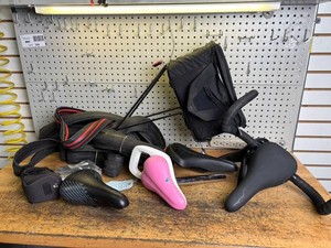 Continental 5000 Bike Tires & Assorted Saddle Parts Mixed Lot
