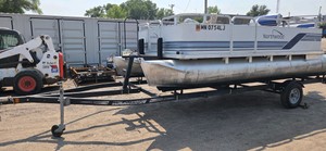 1996 Northwoods Pontoon 818 with 40Hp Evinrude